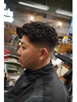 フォーコーナーズカットショップスリーセント 栄(FourCornersCutShop 3/cent)&nbsp;スパイラルパーマ