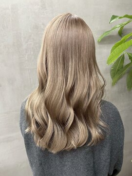 アンバー(UMBER) 京都西院/ベージュカラー ブリーチ 髪質改善 ダブルカラー