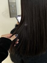 エイチ(811)&nbsp;くるみちゃんヘアベリーショートマッシュウルフミディアムボブ