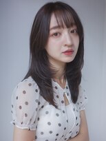 トローノ 栄(TRONO) 透明感カラー 艶髪 髪質改善 20代 顔周りレイヤー アッシュ