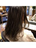 普段使いもイベント前にもオススメ細ハイライトセミロング