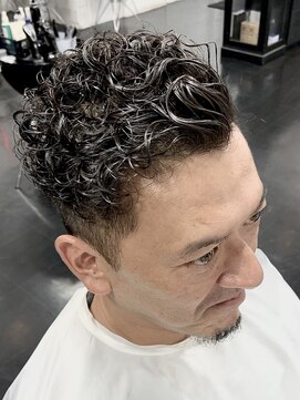 ジュネスゼロニ(JUNES 02) 2ブロックパーマ