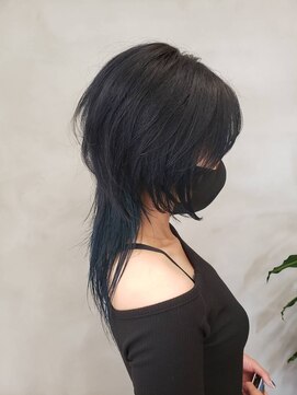 ラミール クオリティオブライフ(lamiell Quality of life) ウルフ/似合わせカット/レイヤーカット/デザインカラー