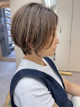 ミィ 浦和(mee) 【mee.】ヤジマ ハイライト ベージュ