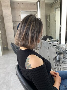 イキ 表参道(iki omotesando) モード/無造作ウェーブ/大人ガーリー[表参道駅]