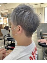 リベルテ 岡崎店(Liberte)&nbsp;大人オシャレに♪ホワイトグレイ