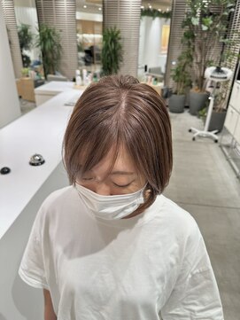 ステアケース 武蔵小杉店(stair:case) 白髪ぼかしハイライト白髪染め　大人かわいい20代30代40代