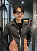 センターパートマッシュ
