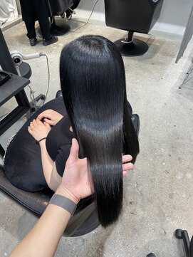 ボンズサロン オモテサンドウ(BONDZSALON OMOTESANDO) 髪質改善&縮毛矯正×酸性ストレート【表参道駅,原宿駅】