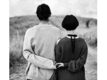 オーバーサンクス(OVER THANKS.)の雰囲気（ご夫婦、ご家族での利用多数。世代を超えて通い続けられるサロン）