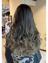 ブリッツレボルト(BLITZ R EVOLUT) 筋感バレイヤージュ!