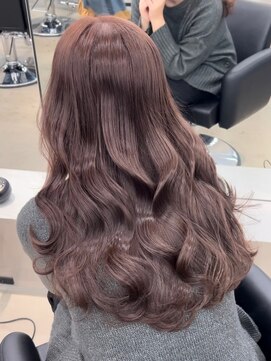 ペレ 栄 アネックス(PELE栄ANNEX) 暗髪/ツヤ髪/韓国/レイヤーカット/前髪カット/トリートメント/栄