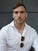 メンズサロン EIGHT MEN 北千住店【エイト】 フェードコームオーバー