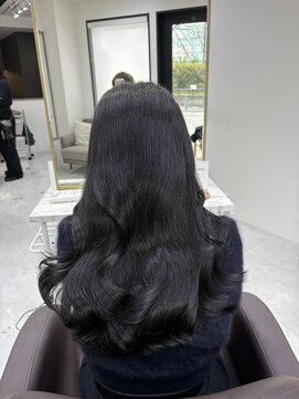 アイズ 横浜(IS) 【JUNKI指名】透明感ブルーブラック