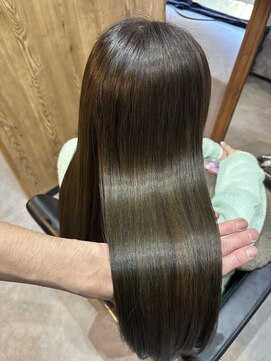 ニドミ 市ヶ尾店(Nidomi) 診断カット×パーソナルカラー診断×髪質改善(縮毛矯正)