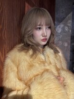 シカ(sica)&nbsp;ブロンドベージュ/ミディアムレイヤー