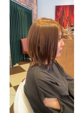 アース 会津若松店(HAIR&MAKE EARTH) 外ハネレイヤーボブ×シアーベージュ