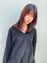 サーリー(SURLY) ウルフ小松菜奈ロングレイヤーイルミナカラーストレート髪質改善