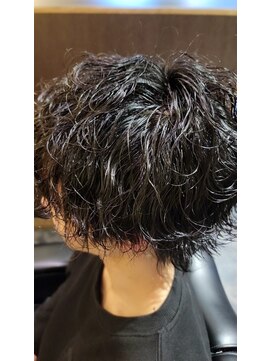 メンズアートヘアー ブーム(MEN'S ART HAIR BOOM) 波打ちウルフ