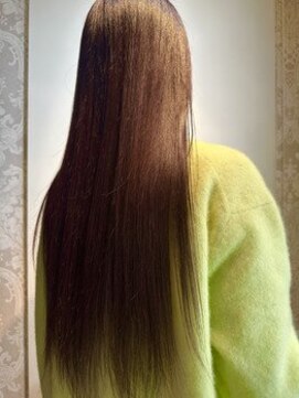 ナフィ バイ エイム 町田店(Nafie by eim) ロング×ブロッサム/グラデーションカラー/白髪ぼかし/髪質改善