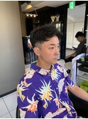 スウィングアップバングジェットモヒカンフェードカットショート
