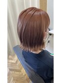 外はね切りっぱなしボブ