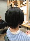 ショートボブ