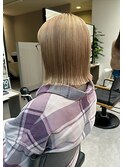 ハイトーンぱつっとボブ