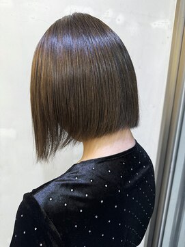 ヴァンカウンシル 松本店(VAN COUNCIL) ツヤツヤぱっつんボブ