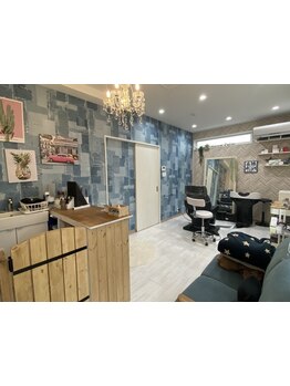 1席のみの少人数サロン♪丁寧なカウンセリングで髪のお悩みを解決し、貴方のなりたいを叶えます☆