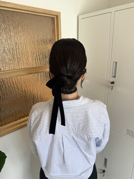 マグネ(magne) タイトシニヨン