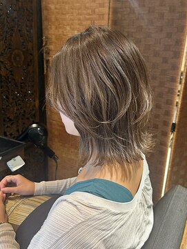 ヘアリゾート粋 ティガ 池袋店(tiga) ミディアムレイヤー/ウルフ/ミルクティーブラウン