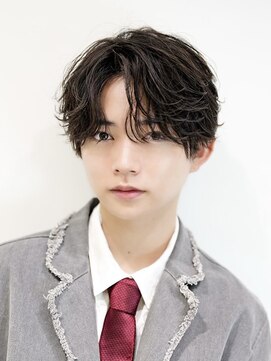 オーシャントーキョーウエスト 心斎橋 (OCEAN TOKYO WEST) ニュアンス毛流れフェザーショートセンターパートウルフ