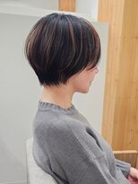 ユトリ ヘアーアンドスパ(YUTORI hair＆spa)&nbsp;ナチュラル白髪ぼかしショート