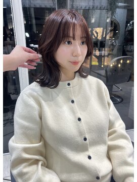 オブヘアージユウガオカ(Of HAIR Jiyugaoka) 【外ハネミディアム】