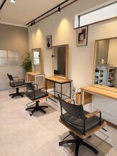少人数サロンだからできる、落ち着いた空間☆大型店が苦手な方にも、落ち着ける少人数サロン♪