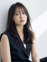 フルショウ アシヤ(FURUSHO ASHIYA) フレンチバングくびれレイヤーハッシュカットオリーブベージュ