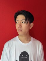 テントー 大泉学園店(Tento-)&nbsp;黒髪センターパート×フェードツーブロック