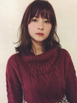 マグノリア(MAGNOLIA) ちょっぴりモードな毛先踊るミディアムレイヤー