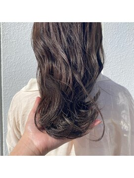 モフルディック(Mof Ludique) graybeige