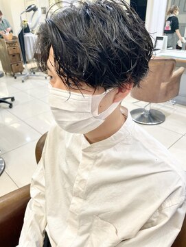 ネオリーブアイム 横浜西口店(Neolive aim) 横浜スパイラルカルマパーマ前さがりツイスト24