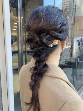 エル 横浜(eL) お呼ばれヘアアレンジ