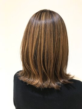 アッシュ 町田駅前通り店(Ash) 外はねボブ