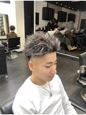 フェード ツイストパーマ ホワイトメッシュ つんつんパーマ