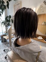 アンドビューティフル 恵比寿(andbeautiful)&nbsp;切りっぱなしボブ×ハイライトカラー