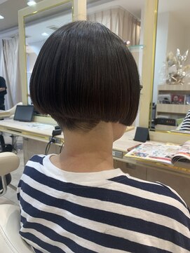 アッシュ 仙川店(Ash) グラボブグラデーションボブグレイヘアーボリューム30代40代50代