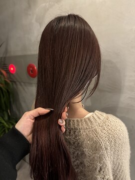 リリアーナ(LILIANA) カシスレッドカラー 透明感カラー ブリーチ 髪質改善 縮毛矯正