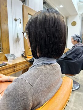 ニューラインギンザ(New-Line 銀座) ストレートボブ