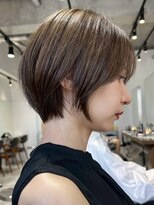 エリマ 横浜西口(elima)&nbsp;横浜西口大人ショートボブ顔まわりレイヤーアッシュベージュ