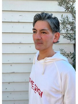 DAMANI 表参道 髪質改善/ヘッドスパ/ハイライト/白髪染め/白髪ぼかし/縮毛矯正 サーフカール/波巻きツイストスパイラル[表参道駅]